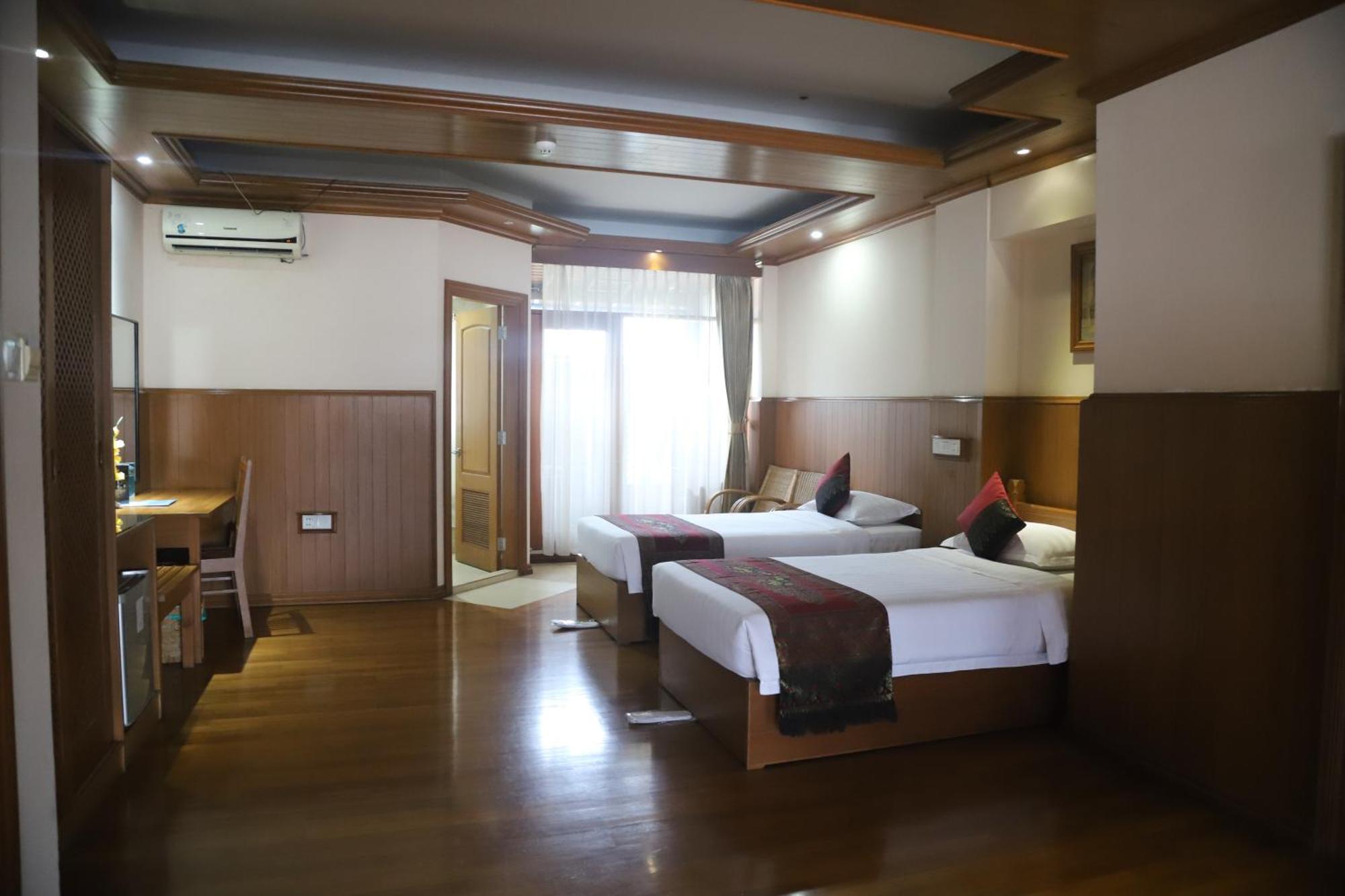 Hotel Sidney Yangon Luaran gambar