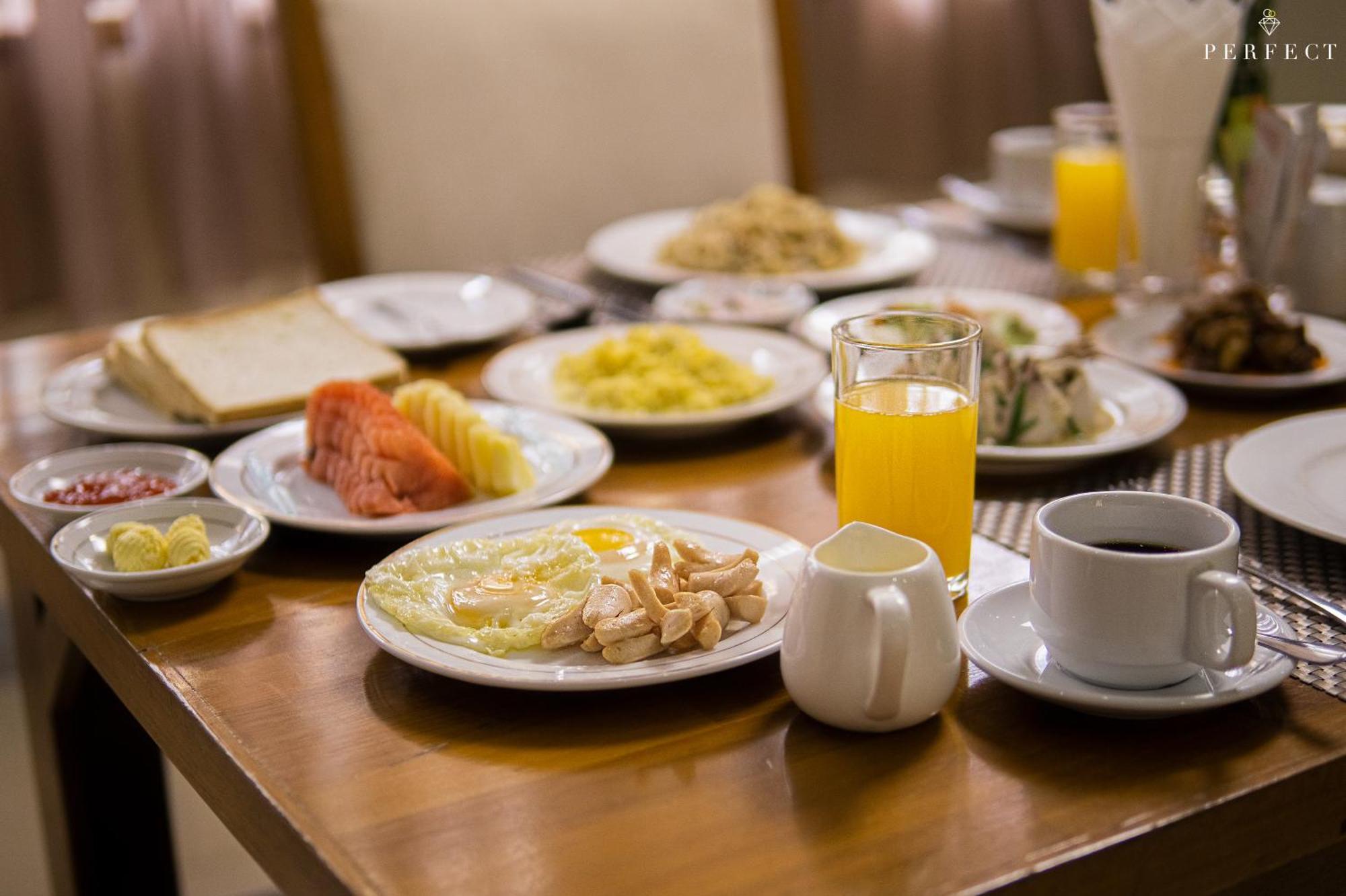 Hotel Sidney Yangon Luaran gambar